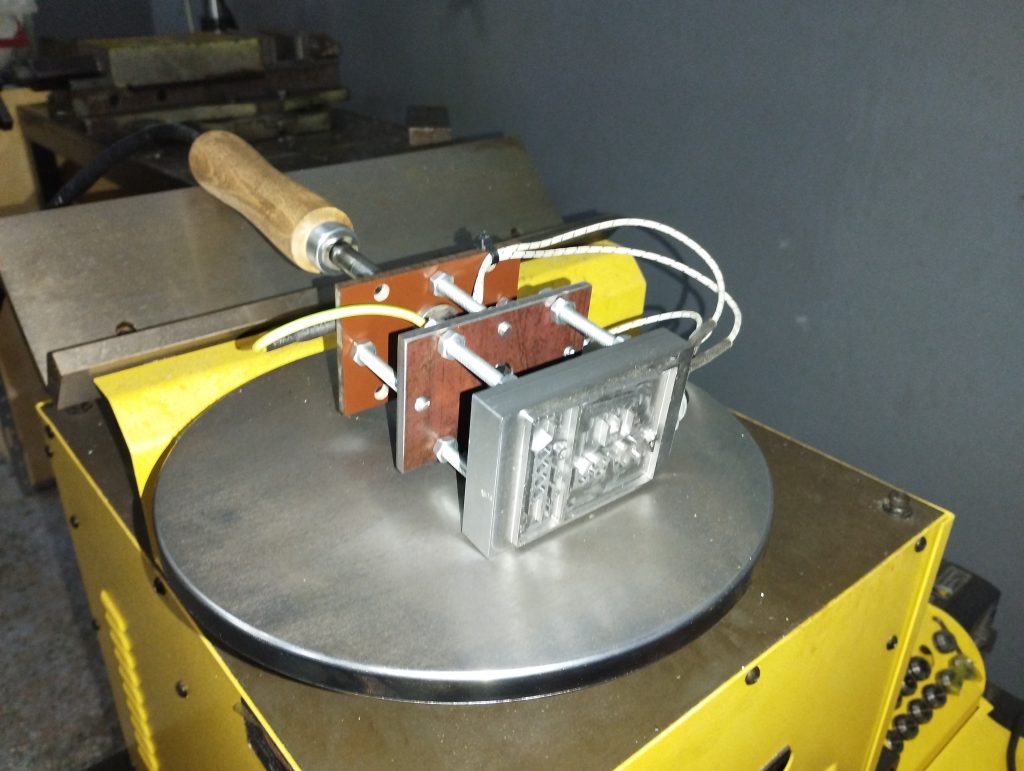 Električni pečat sa grejačem za obelezavaanje paleta